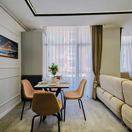 Taksim Square 1 1 Fully Equipped Air Conditioned Luxury Daire *