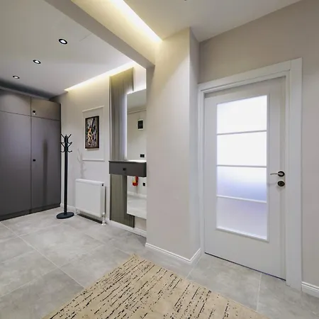 Taksim Square 1 1 Fully Equipped Air Conditioned Luxury *