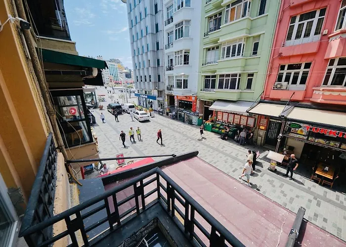 Taksim Square 1 1 Fully Equipped Air Conditioned Luxury