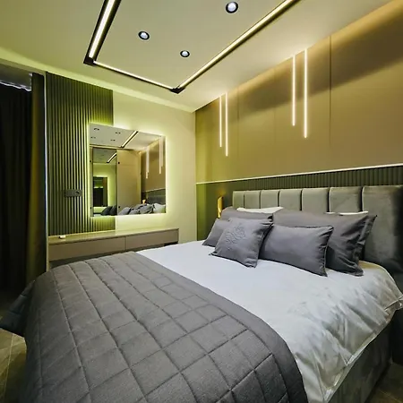 Taksim Square 1 1 Fully Equipped Air Conditioned Luxury *