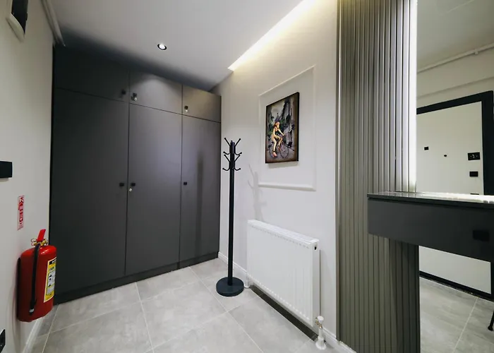 Taksim Square 1 1 Fully Equipped Air Conditioned Luxury